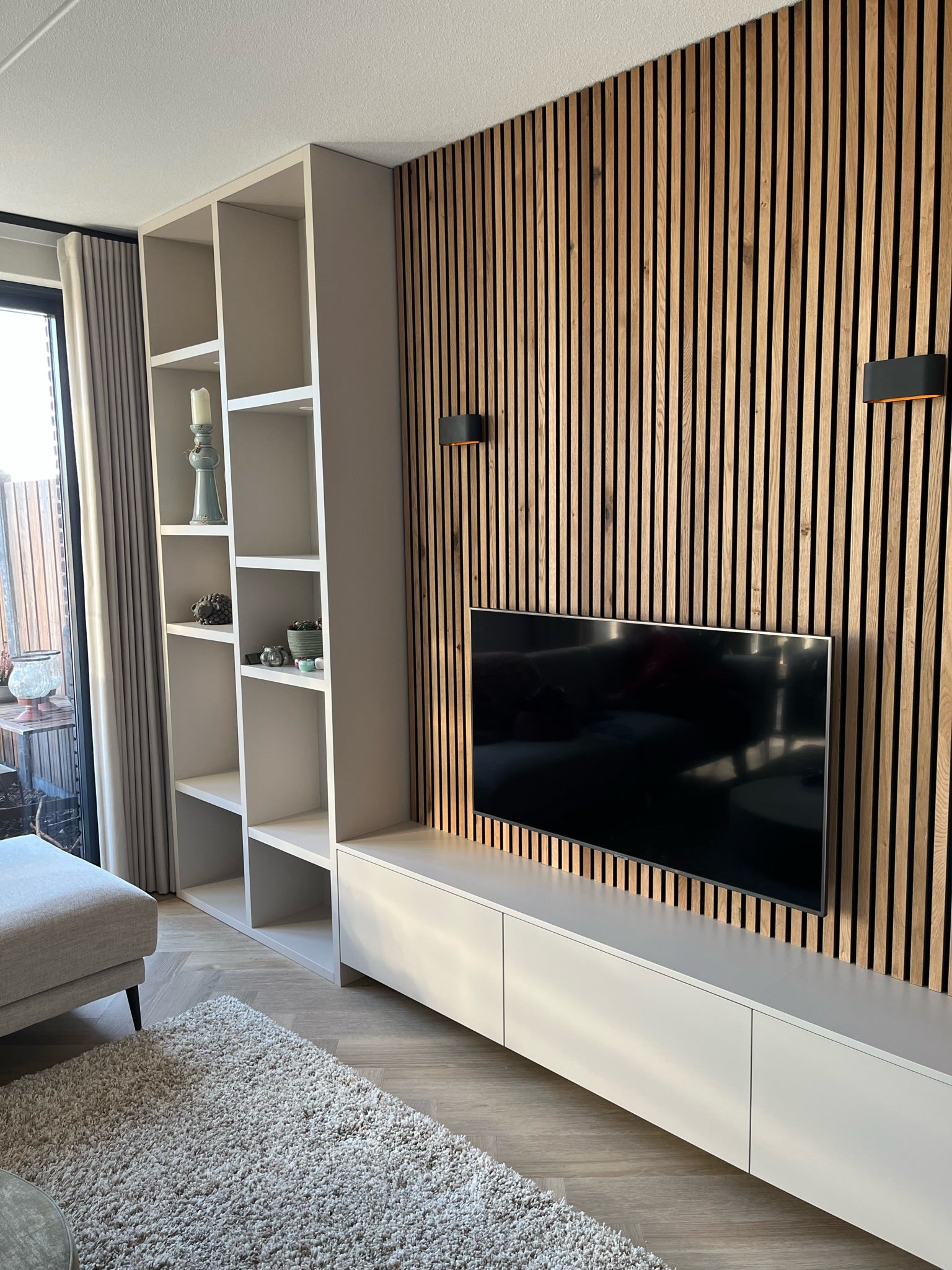 Tv meubel, Tv meubel met vakken, Akoestische wandpanelen, Ladekast, Tv meubel met lades, Tv meubel met verlichting. 